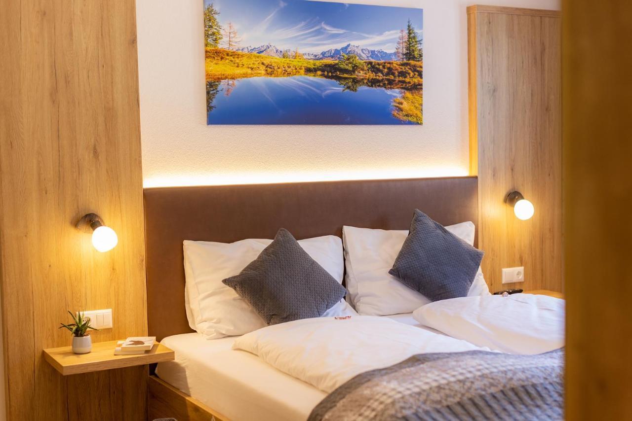 Apart- Und Wellnesshotel Dachsteinresort Russbach am Pass Gschütt Eksteriør bilde