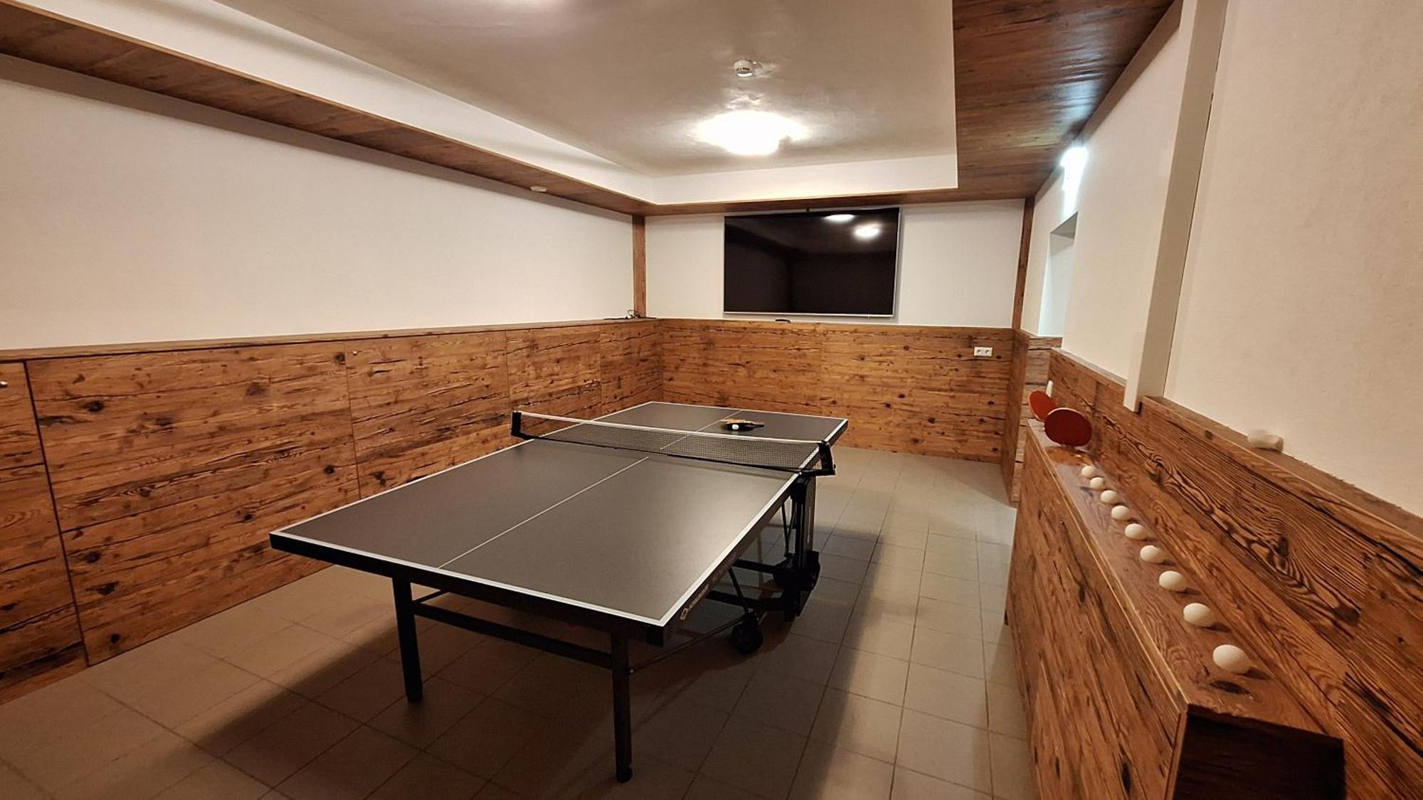 Apart- Und Wellnesshotel Dachsteinresort Russbach am Pass Gschütt Eksteriør bilde